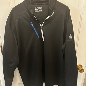 Black Bermuda Sands Men's Golf Pullover  water repellent